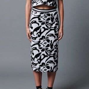 Le Superbe Hibiscus Liza Skirt